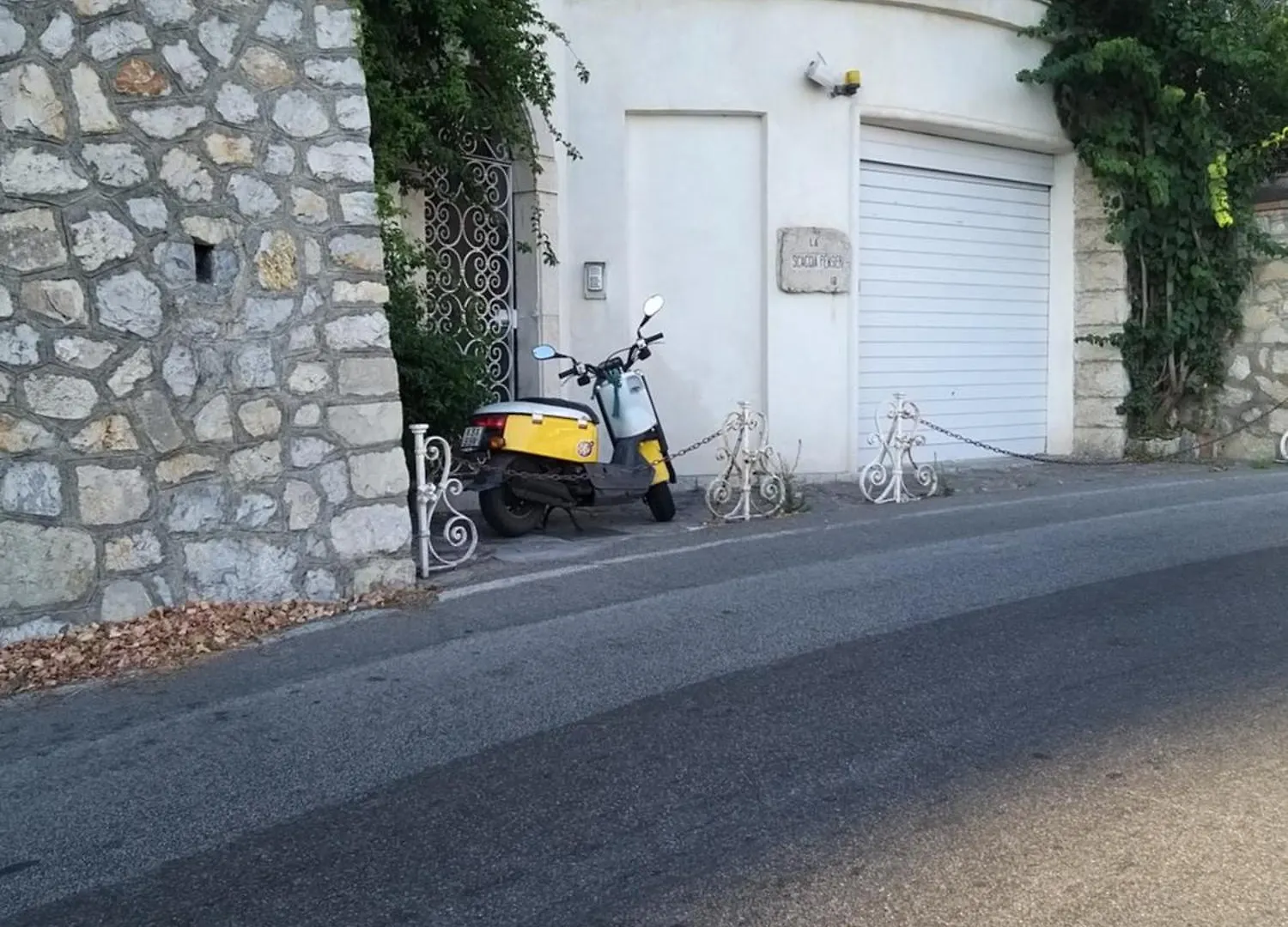 Casa Scacciapensieri Piccolo Museo Taormina Villa 0*,  İtalya