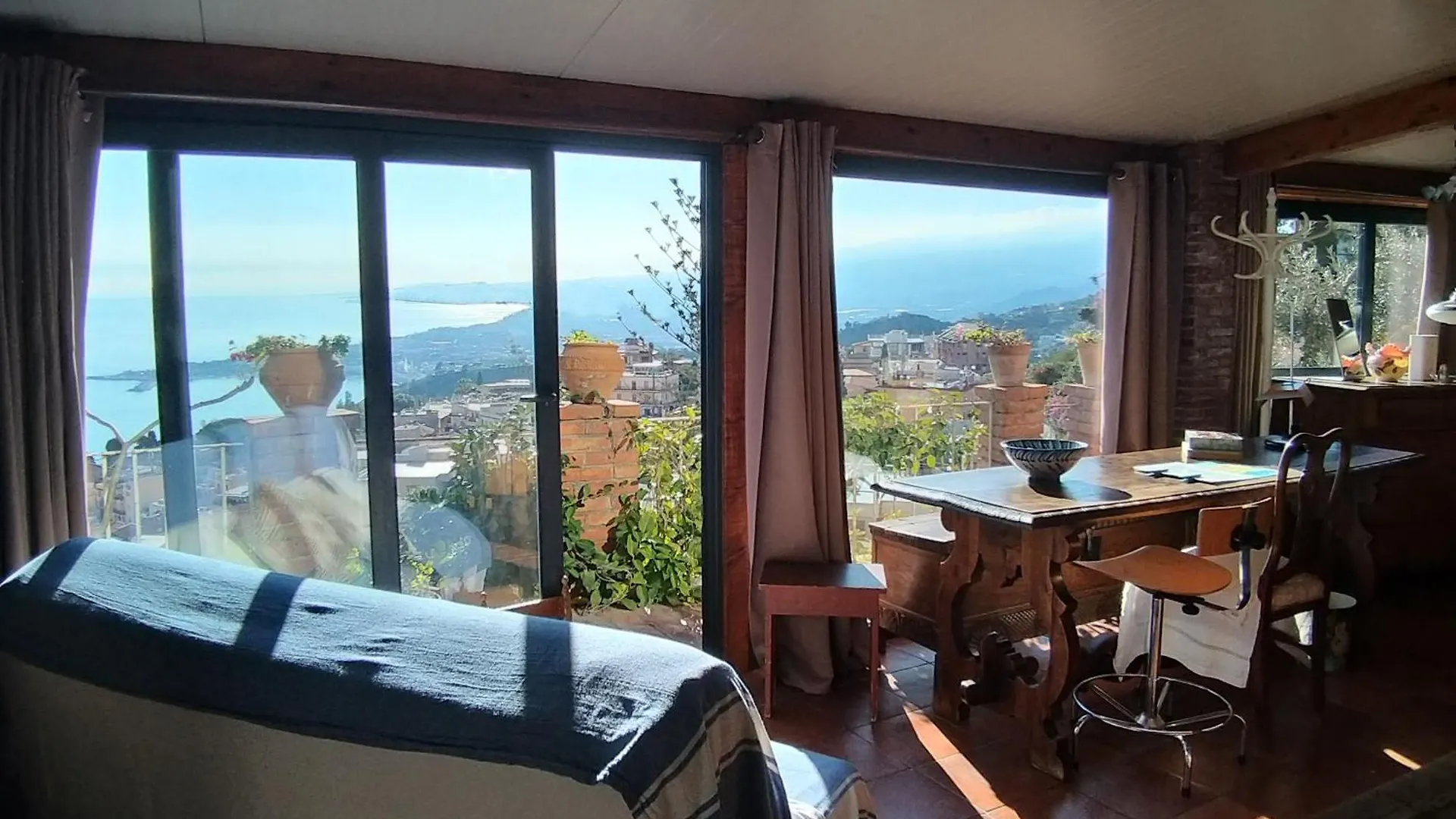 Casa Scacciapensieri Piccolo Museo Taormina Villa