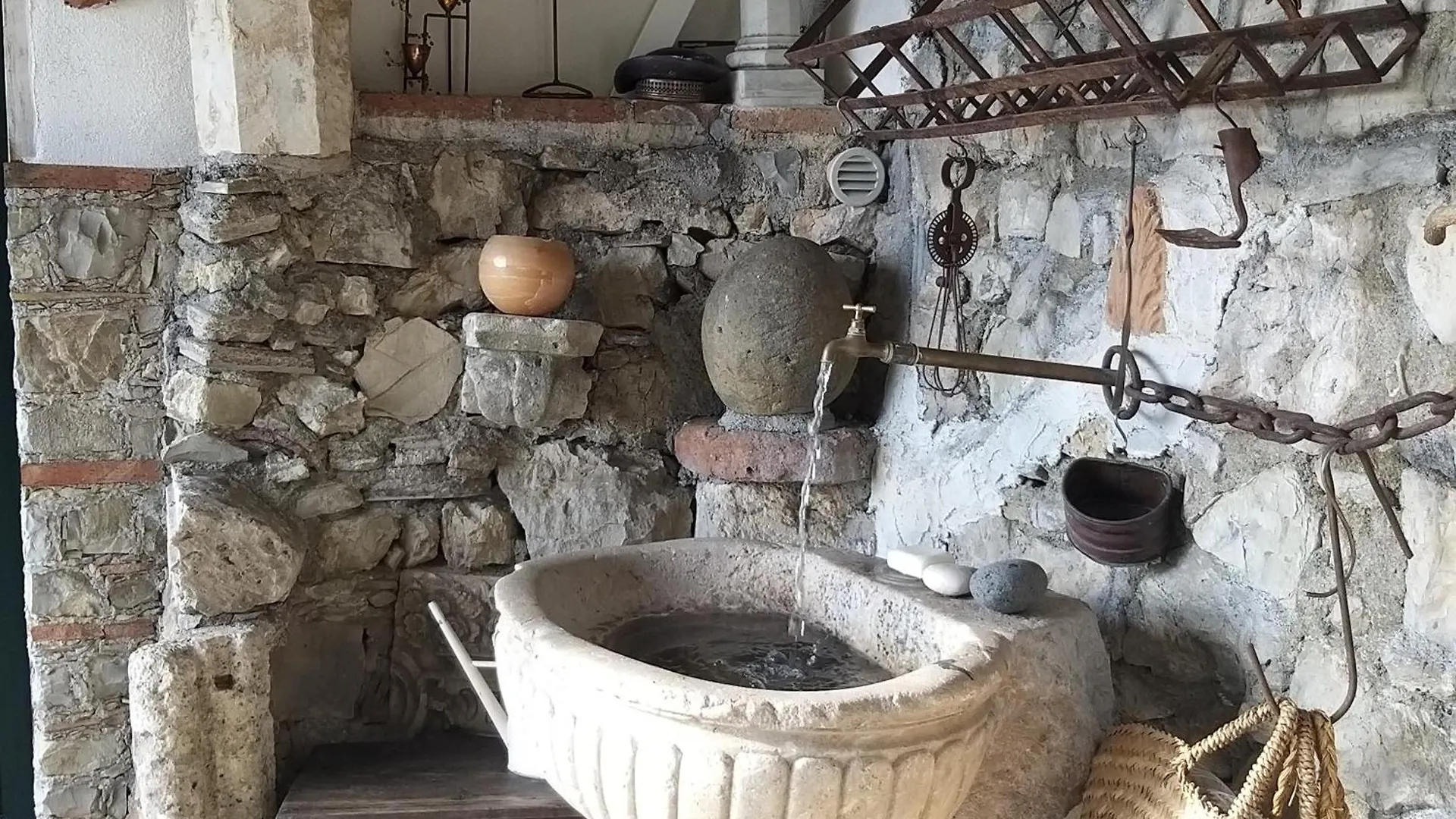 Casa Scacciapensieri Piccolo Museo Taormina Villa Tatil Evi